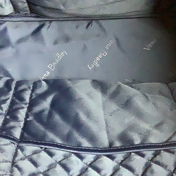 JLN Vera Bradley Tote in Midnight Wildflower. - Picture 8 of 9